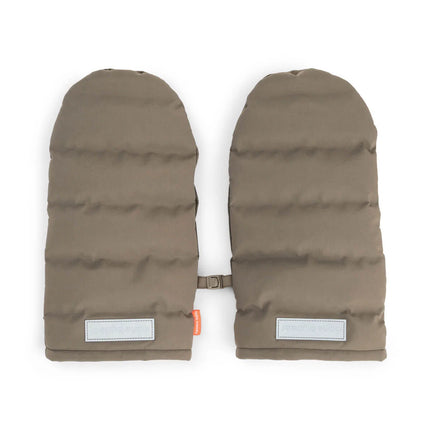 Done by Deer Rękawiczki do wózka dziecięcego w kolorze taupe