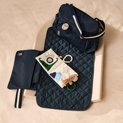 Liewood Torba na pieluchy Carly Classic Navy