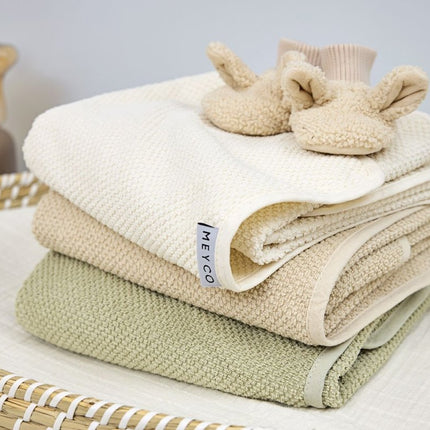 Badcape Popcorn - soft olive - 75x75cm - Babywinkel - 4054703125313