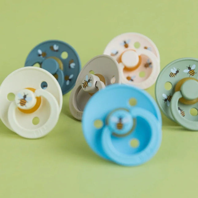 BIBS Fopspeen Bumblebee Mushroom Sage koop je bij Babywinkel