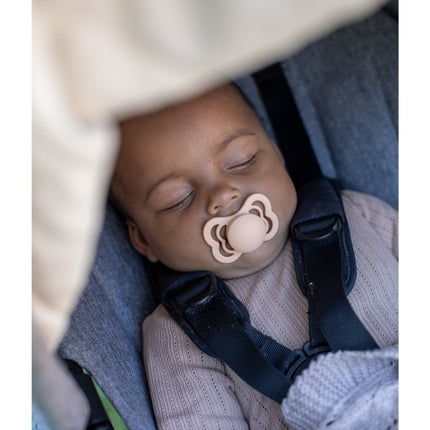 BIBS Speen Maat 1 Blush Supreme Silicone - BIBS - Babywinkel - 5713795213061