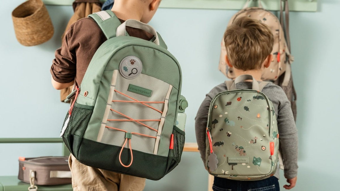 Done By Deer Rugtas Tiny Trails Green 13L koop je bij Babywinkel