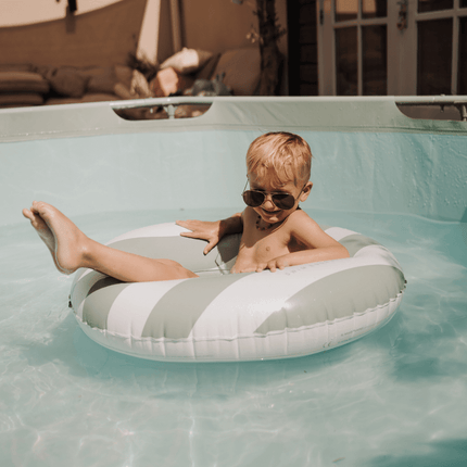 Essence Green/White Swimring koop je bij Babywinkel