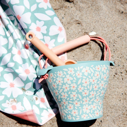 Florish Green Beach Set koop je bij Babywinkel