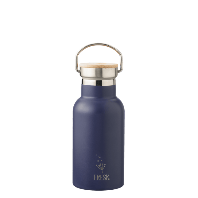 Fresk Thermosfles Polar Bear Nightshadow Blue 350ml - Fresk - Babywinkel - 8720088951781