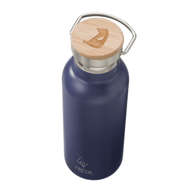 Fresk Thermosfles Polar Bear Nightshadow Blue 500ml - Fresk - Babywinkel - 8720088951828