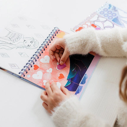 Frozen Knutsel Boek Nummer Stickeren - Babywinkel - 8714274681576