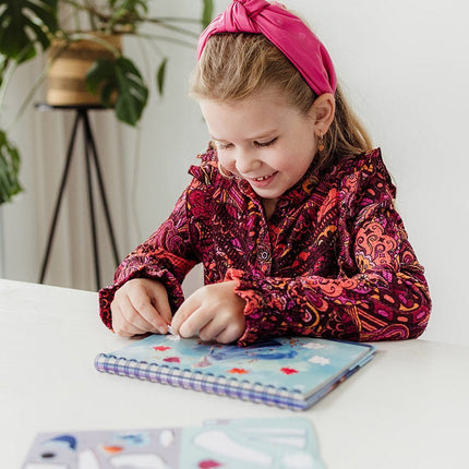 Frozen Knutsel Boek Nummer Stickeren - Babywinkel - 8714274681576