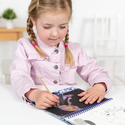 Frozen Tekenboek - Babywinkel - 8714274681439