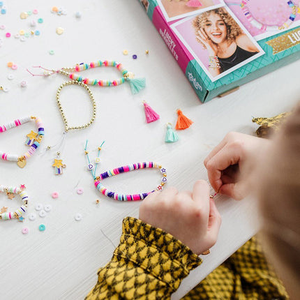 Gekleurde Knutselset Geluksarmbanden Maken - Babywinkel - 8714274028180