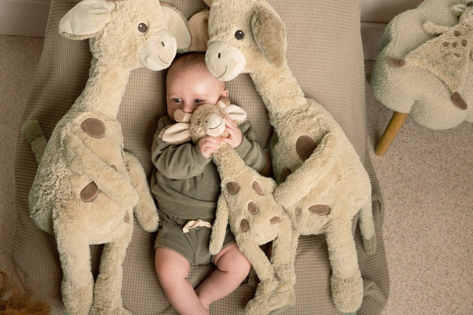 Giraffe Gus no. 3 - 42cm - Babywinkel - 8711811115396