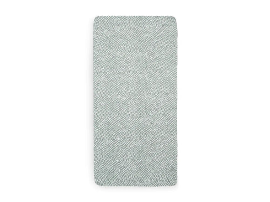 Jollein Hoeslaken Jersey Snake Ash Green 60x120cm - Jollein - Babywinkel - 8717329357938