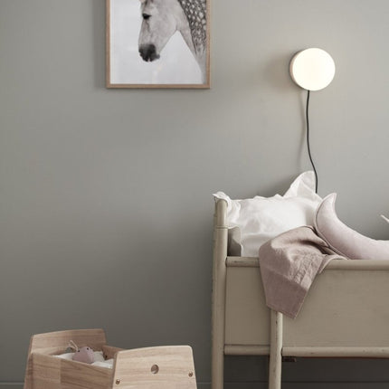 Kid's Concept Houten Poppenwieg met Beddengoed koop je bij Babywinkel