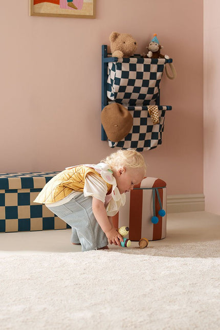 Kid's Concept Poef Cilinder Met Opbergruimte Bruin koop je bij Babywinkel