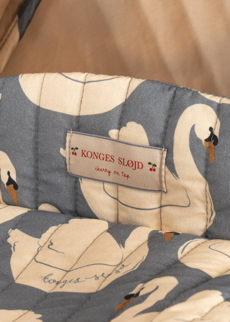 Konges Sløjd Poppenwagen Swan koop je bij Babywinkel