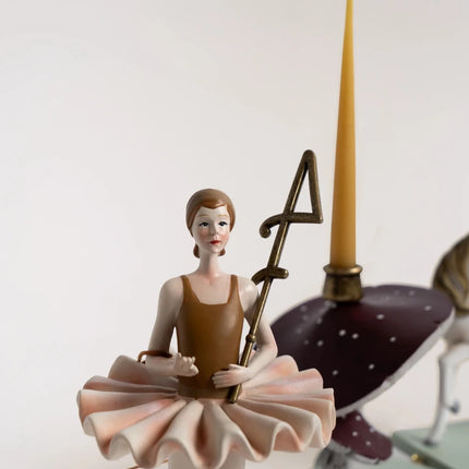 Konges Sløjd Verjaardagstrein Ballerina 69cm koop je bij Babywinkel