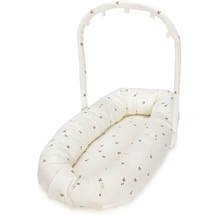 Konges Slojd Babynestje Cherry 83x43cm - Konges Slojd - Babywinkel - 5712982725967