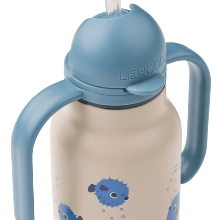 Liewood Kimmie Waterfles Pufferfish / Sandy 250ml koop je bij Babywinkel
