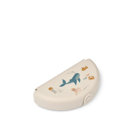 Liewood Snackbox Eugene Sea Creature / Sandy koop je bij Babywinkel