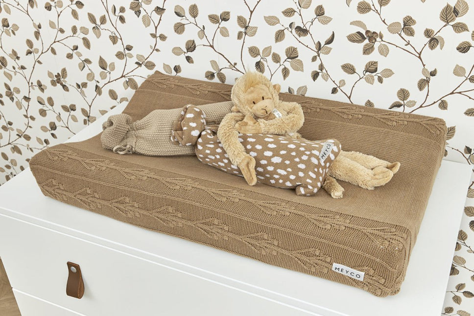 Meyco Aankleedkussenhoes Romatic Flower Taupe - Meyco - Babywinkel - 4054703763973