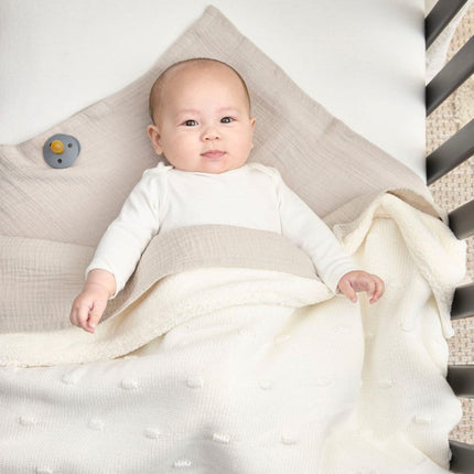 Meyco Ledikantdeken Knots Teddy Offwhite 100X150cm - Meyco - Babywinkel - 4054703961928