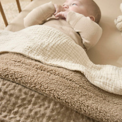 Meyco Ledikantdeken Wafel Teddy Taupe 100X150cm - Meyco - Babywinkel - 4054703218121