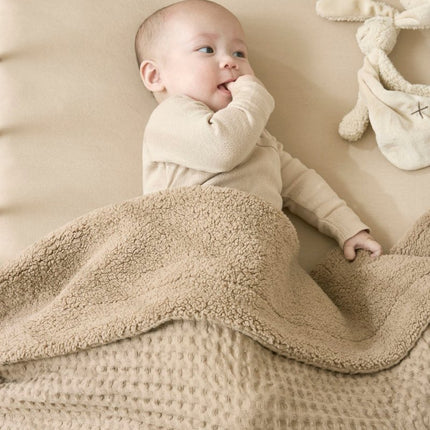 Meyco Ledikantdeken Wafel Teddy Taupe 100X150cm - Meyco - Babywinkel - 4054703218121