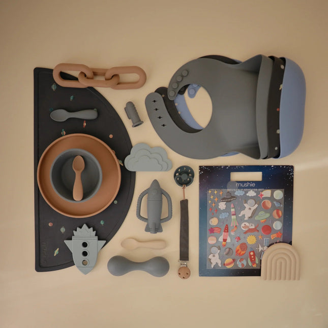 Mushie Babylepel Tradewinds Shifting Sand koop je bij Babywinkel