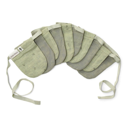 Slinger met vlaggetjes - Pure Sage - Babywinkel - 8721122584286