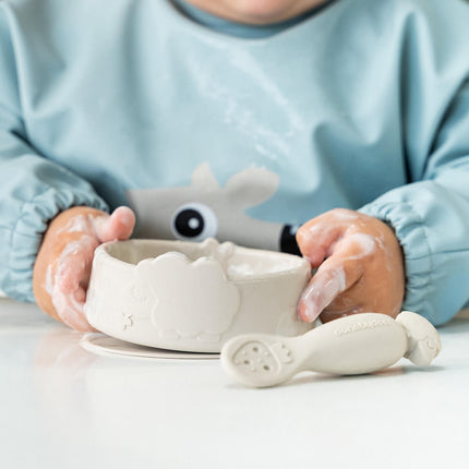 Stick&Stay learning meal set Sheepy Powder koop je bij Babywinkel
