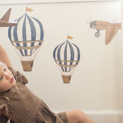 That's Mine Muursticker Retro Air Balloon Small Blue koop je bij Babywinkel