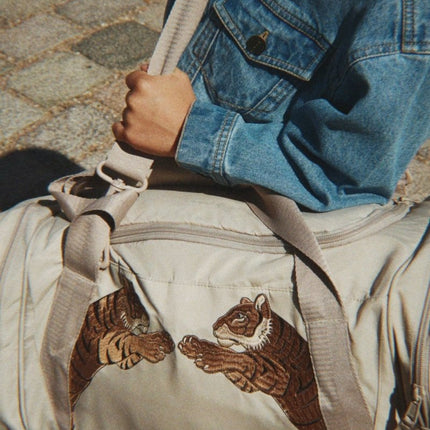 Weekendtas Kind Feather Gray koop je bij Babywinkel